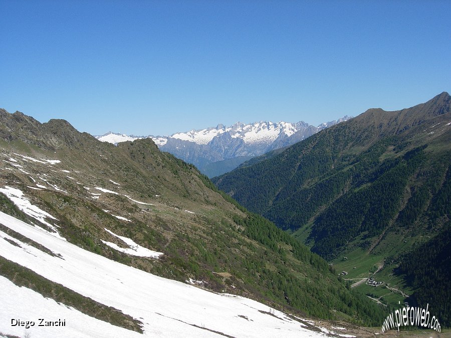 4-vista dal Passo tartano.JPG - 4-Vista dal Passo Tartano